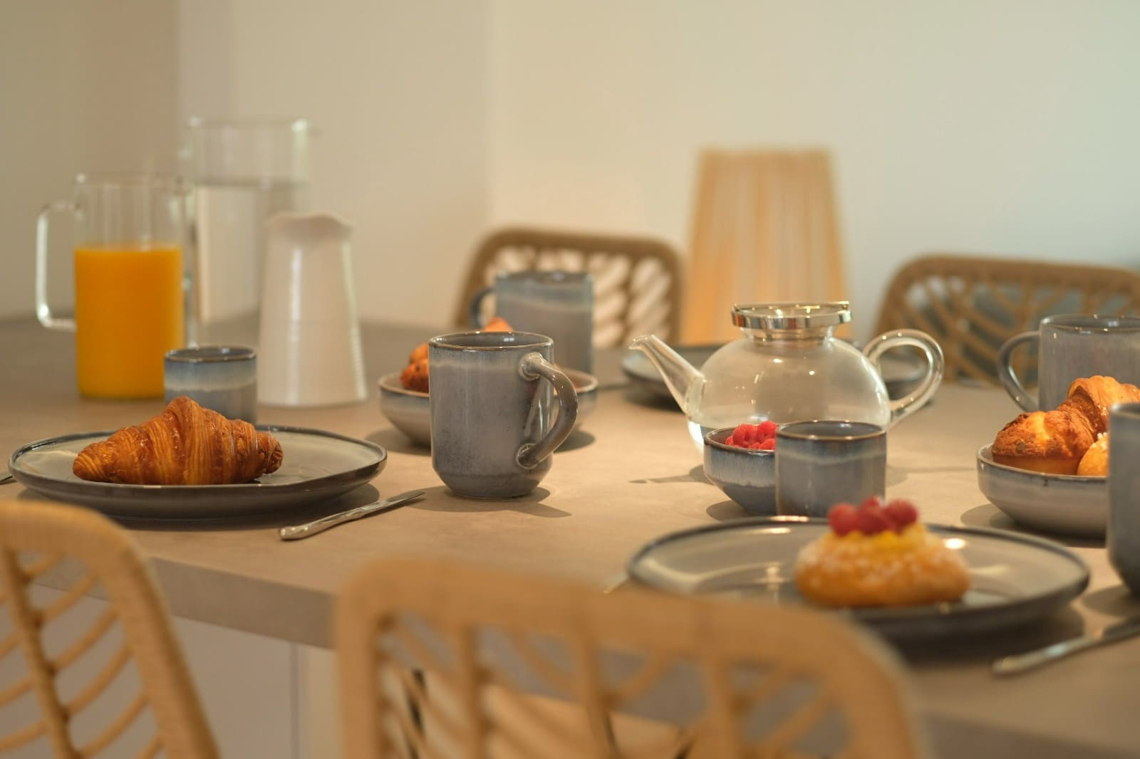 3 sypialnia Apartament do wynajęcia w Alfaz del Pi / L'Alfas del Pi z basenem garażem - 2 100 € (Ref: 9401815)