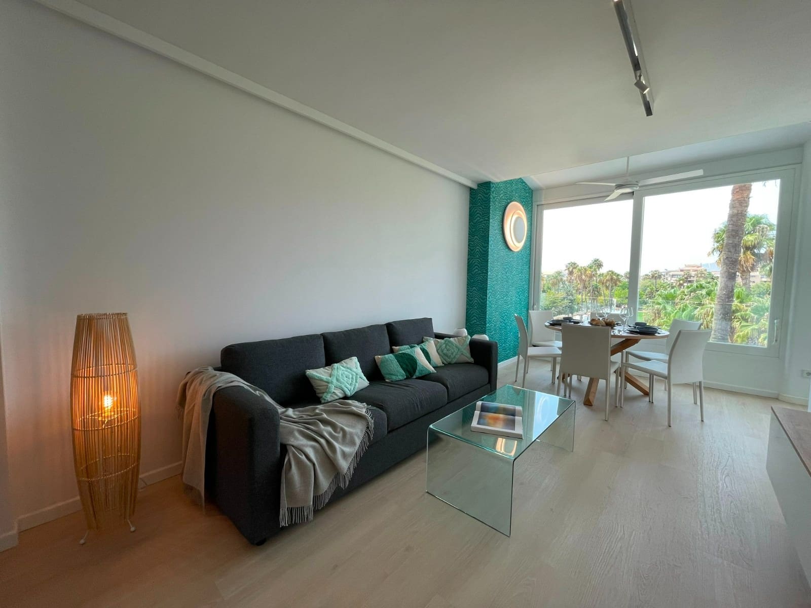 3 sypialnia Apartament do wynajęcia w Alfaz del Pi / L'Alfas del Pi z basenem garażem - 2 100 € (Ref: 9401815)