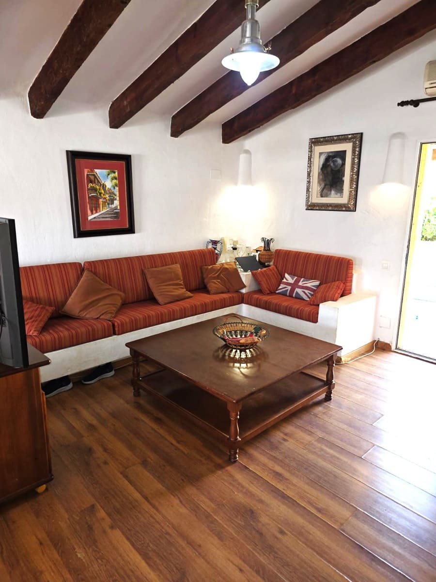 3 slaapkamer Rijtjeshuis te koop in Santa Pola met zwembad garage - € 365.000 (Ref: 9406073)