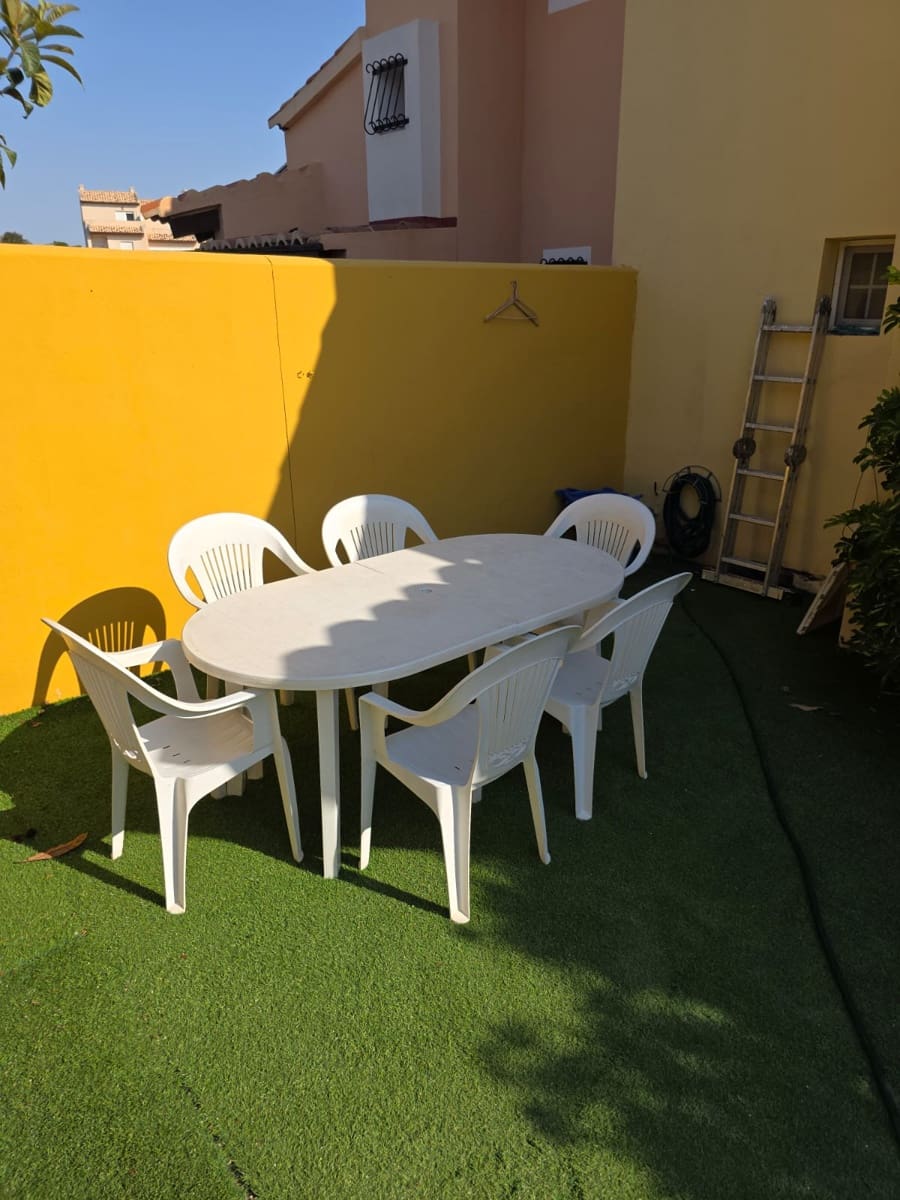 3 slaapkamer Rijtjeshuis te koop in Santa Pola met zwembad garage - € 365.000 (Ref: 9406073)