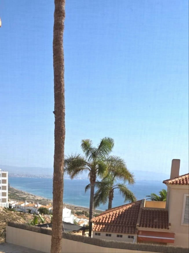 3 soveværelse Rækkehus til salg i Gran Alacant med swimmingpool garage - € 375.000 (Ref: 9406073)