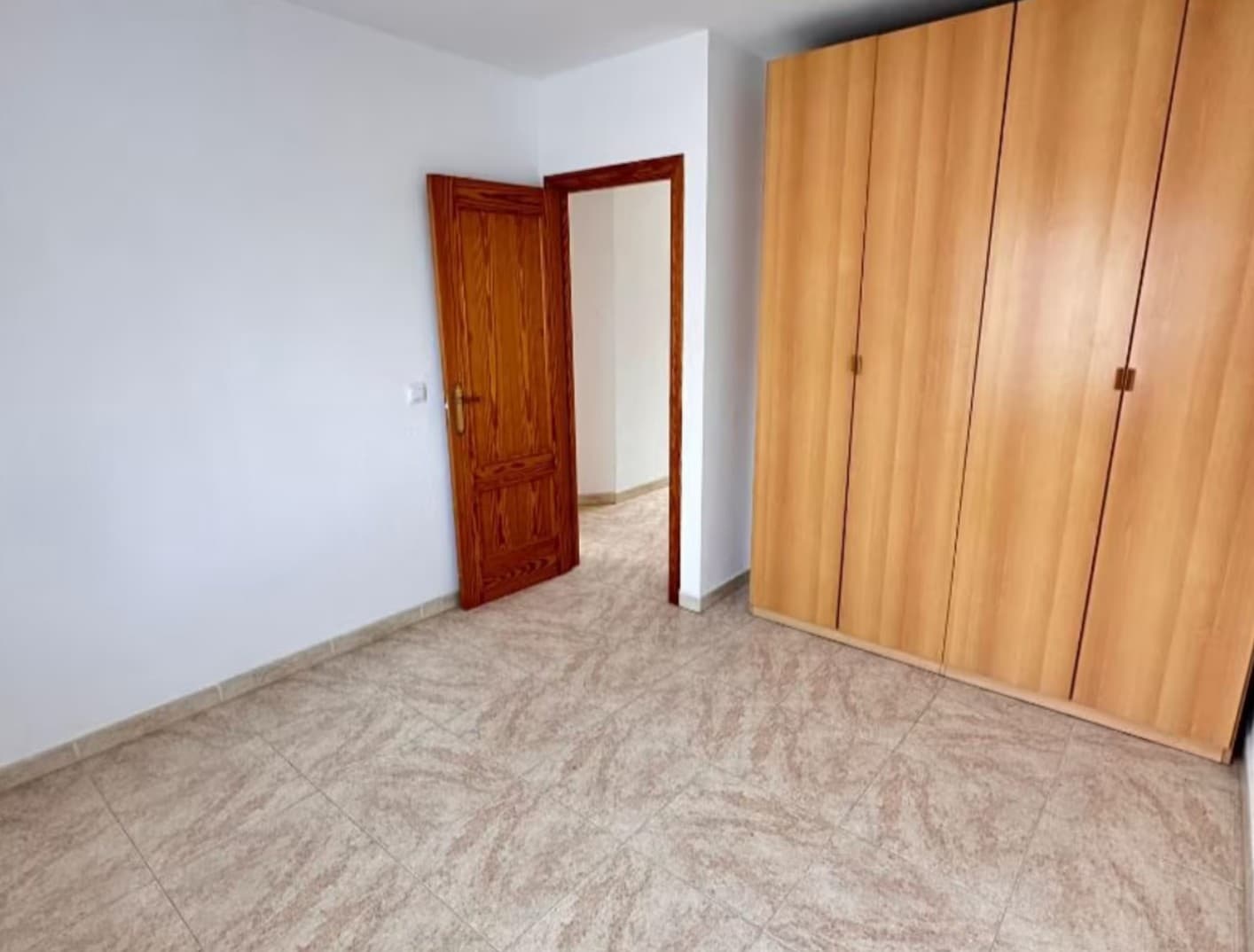 5 sovrum Radhus till salu i La Nucia med pool garage - 345 000 € (Ref: 9415653)