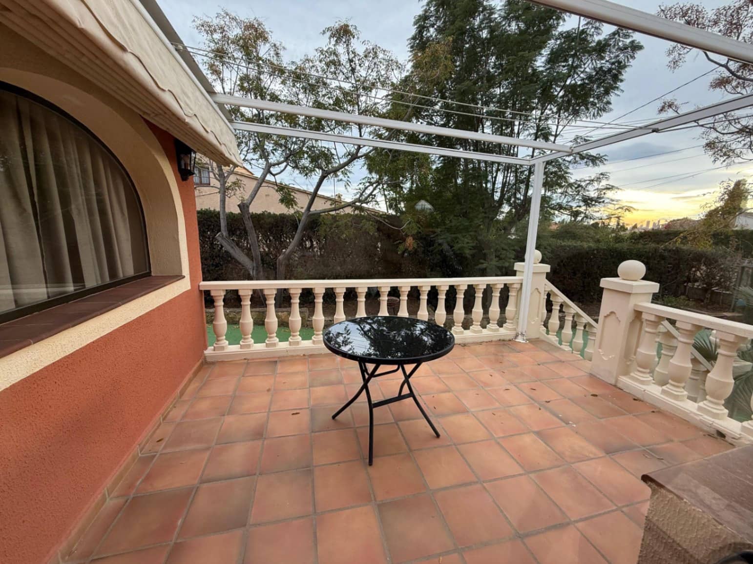 4 bedroom Villa for rent in Benidorm with pool garage - € 2,900 (Ref: 9417874)