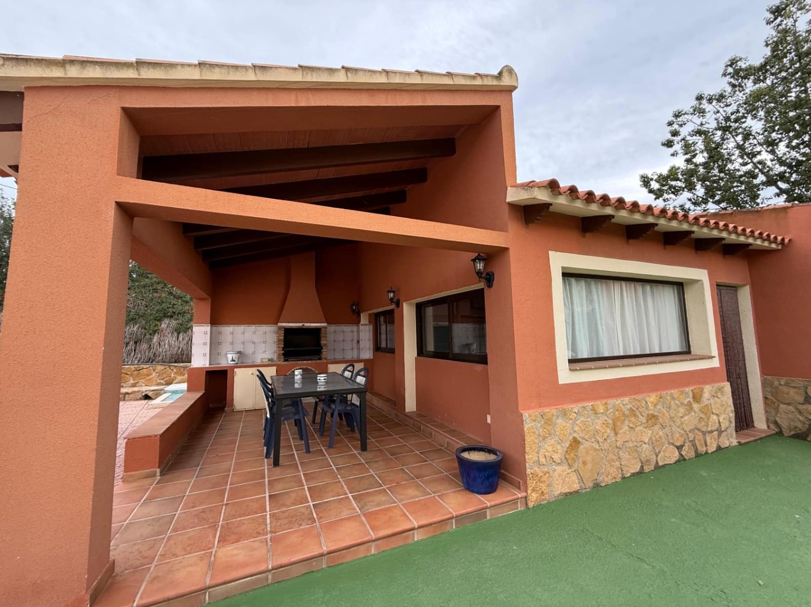 4 bedroom Villa for rent in Benidorm with pool garage - € 2,900 (Ref: 9417874)
