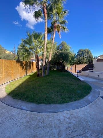 22 bedroom Business for sale in La Nucia Pueblo  , La Nucia - € 10,000,000 (Ref: 9419289)