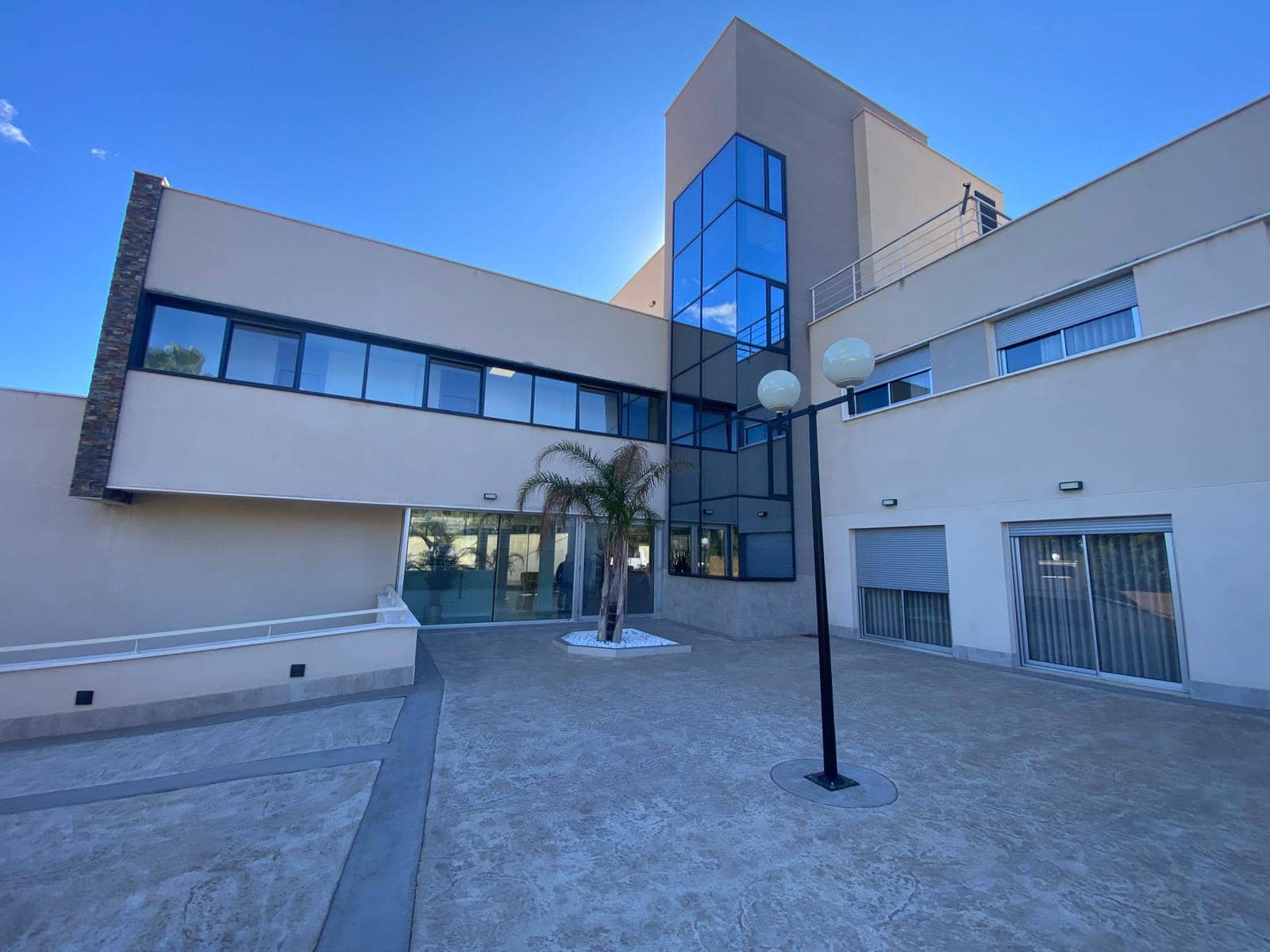 22 bedroom Business for sale in La Nucia - € 10,000,000 (Ref: 9419289)