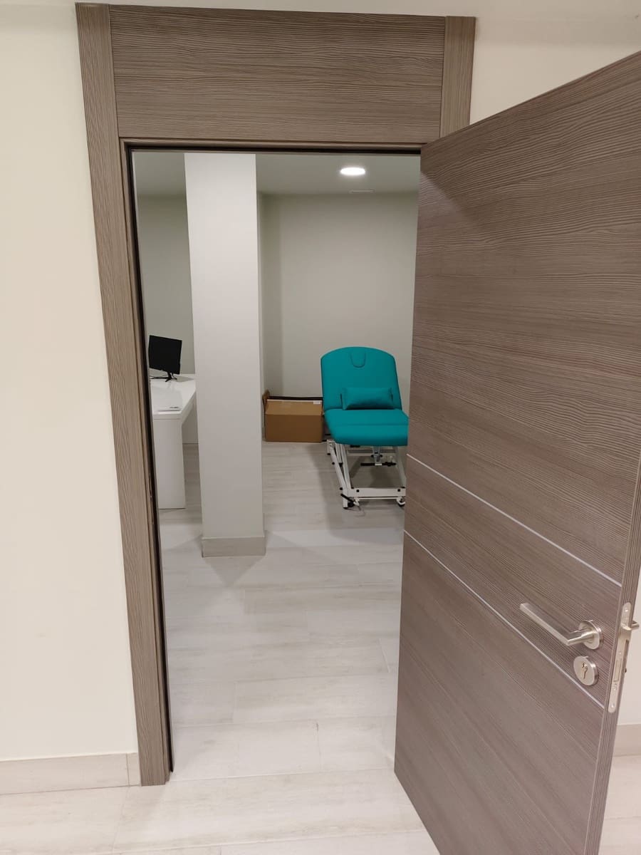 22 bedroom Business for sale in La Nucia - € 10,000,000 (Ref: 9419289)