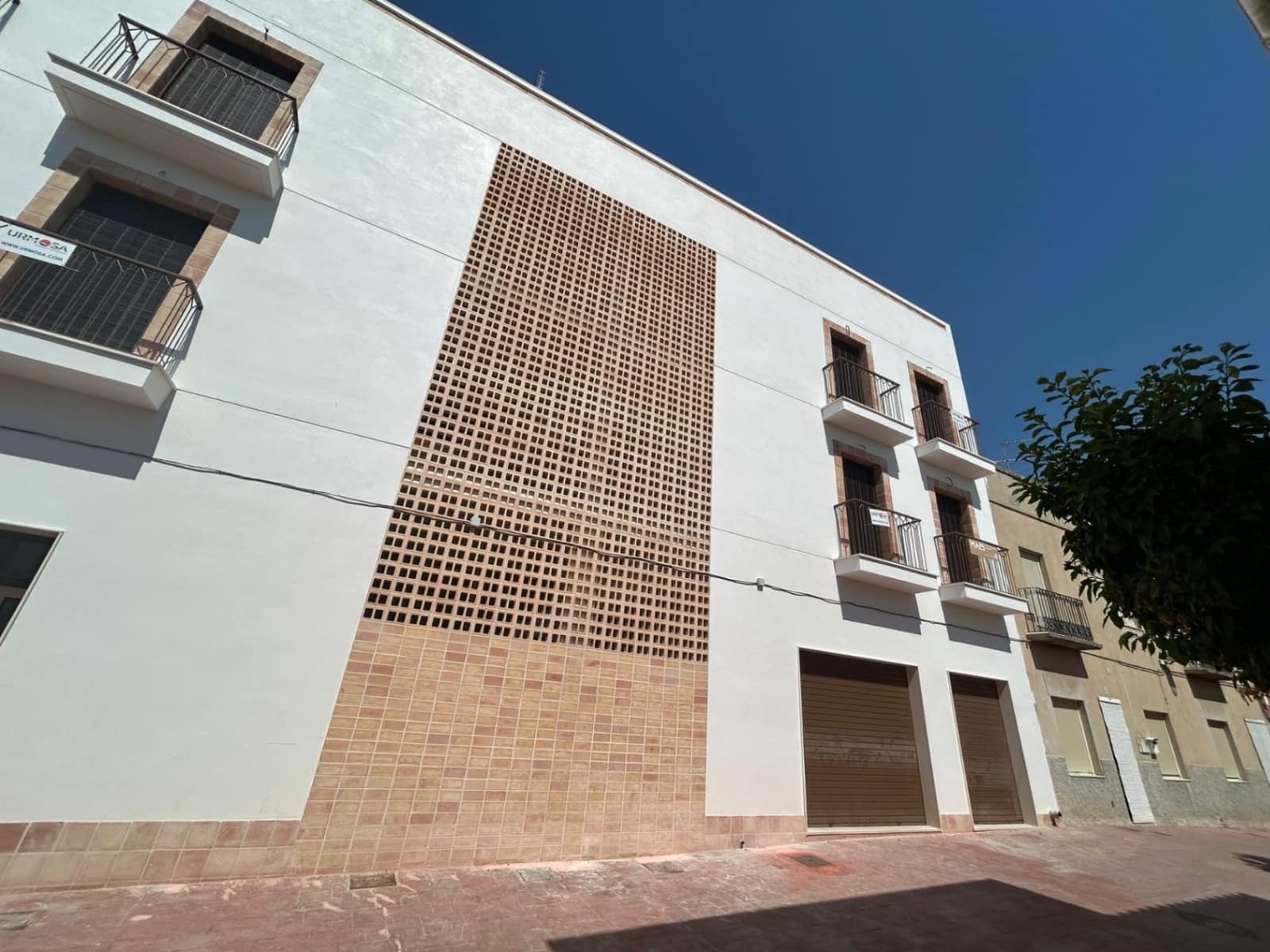 1 bedroom Apartment for sale in Hondon de las Nieves with garage - € 175,000 (Ref: 9421785)