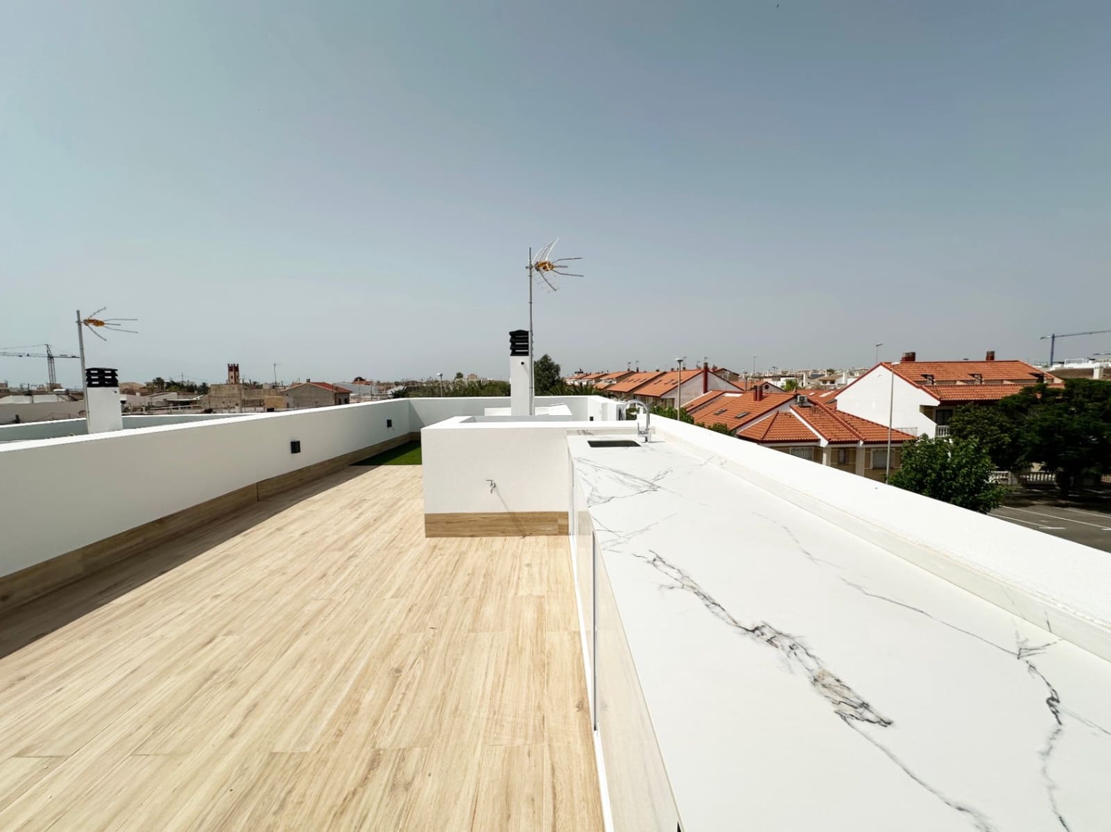 3 quarto Moradia para venda em Pilar de la Horadada com garagem - 628 000 € (Ref: 9438348)