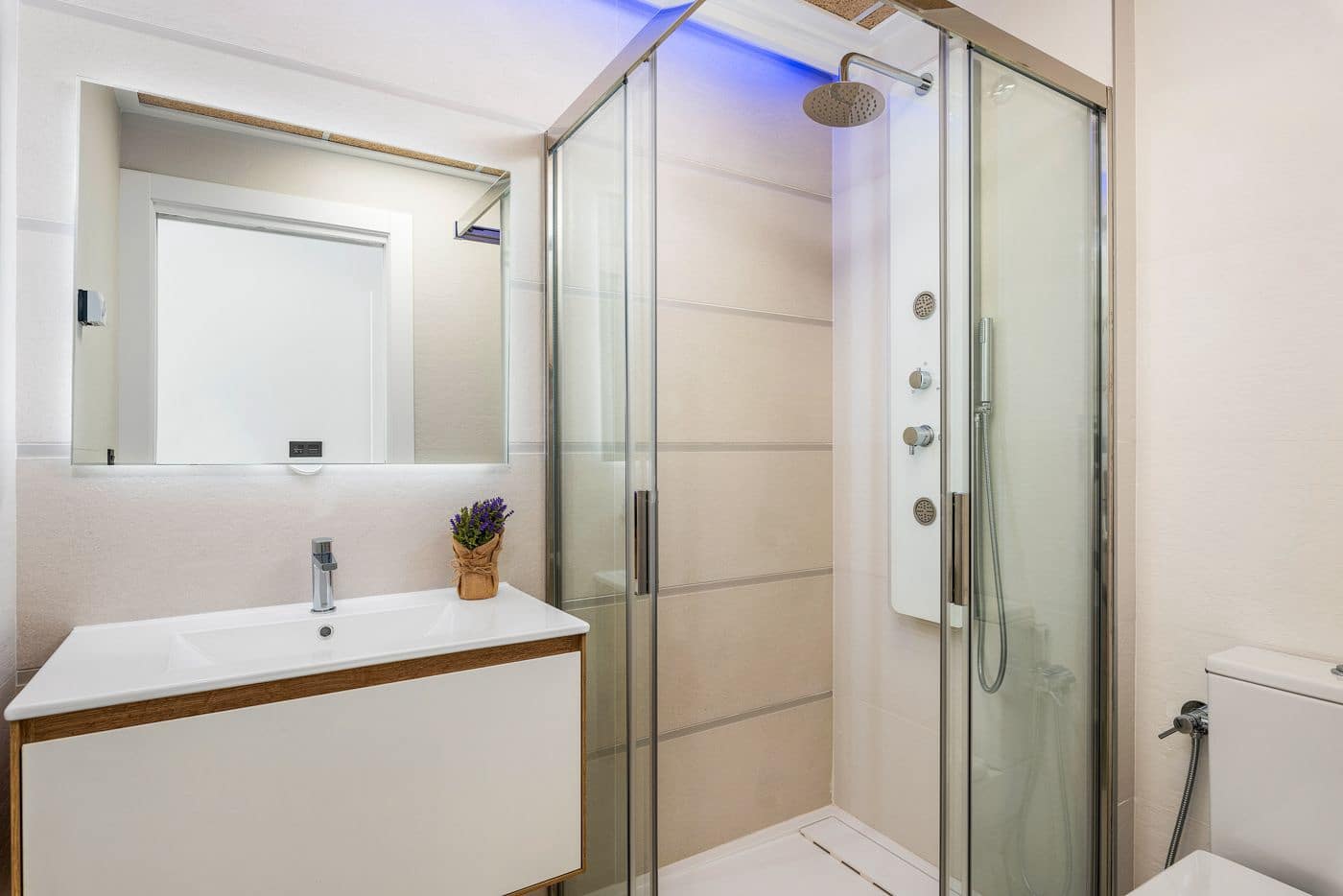 2 Zimmer Apartment zu verkaufen in Torrevieja mit Pool - 275.000 € (Ref: 9450040)