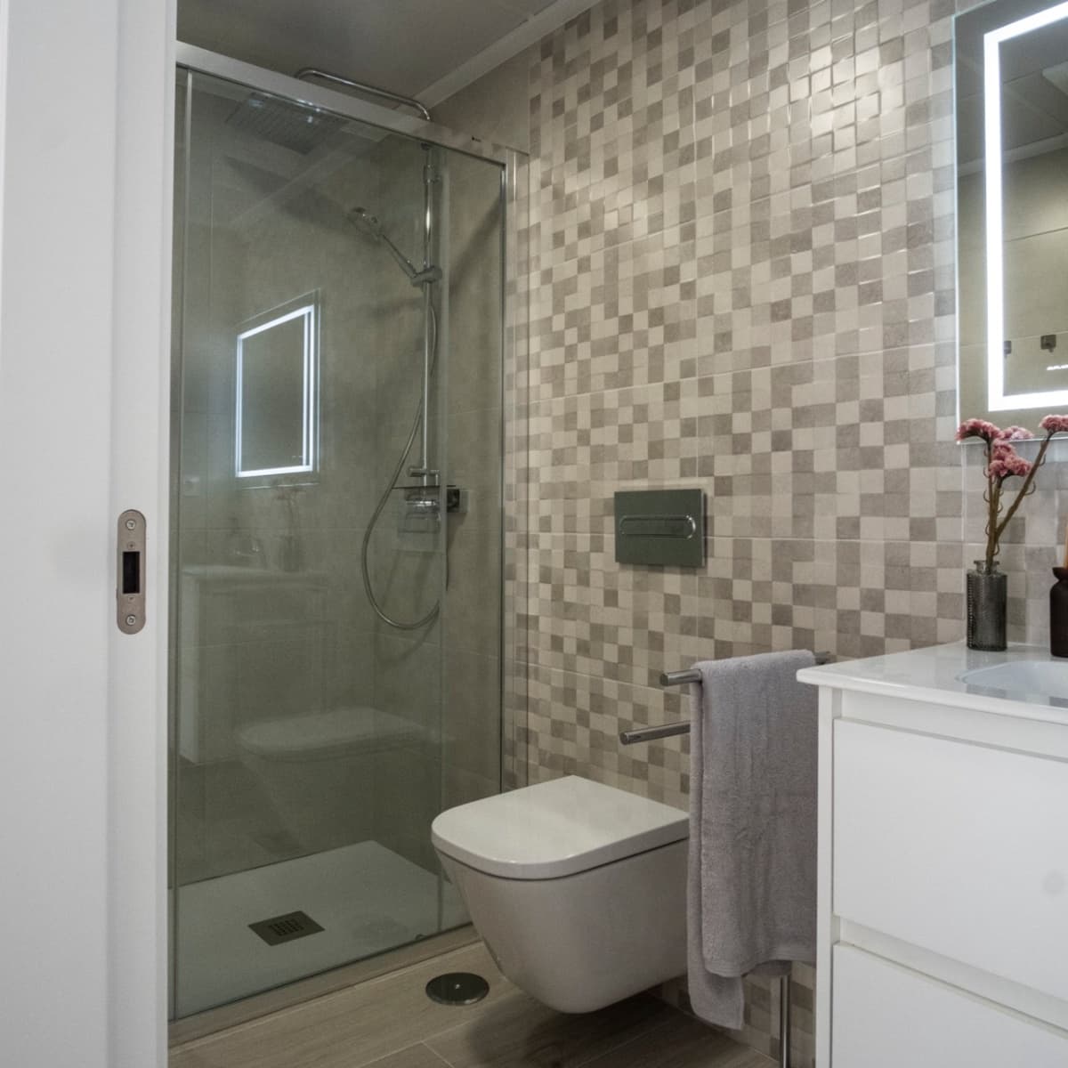 3 soveværelse Bungalow til salg i Avileses med swimmingpool garage - € 269.000 (Ref: 9451186)