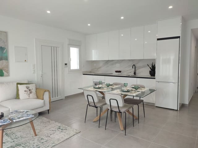 3 makuuhuone Huvila myytävänä paikassa Balsicas, Torre-Pacheco mukana uima-altaan 
autotalli - 325 000 € (Ref: 9451189)