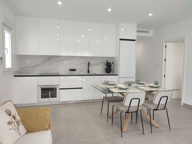 3 makuuhuone Huvila myytävänä paikassa Balsicas, Torre-Pacheco mukana uima-altaan 
autotalli - 325 000 € (Ref: 9451189)