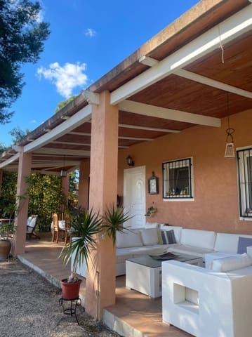 Tomt till salu i Juzgados - Plaza de Toros, Benidorm - 330 000 € (Ref: 9451192)