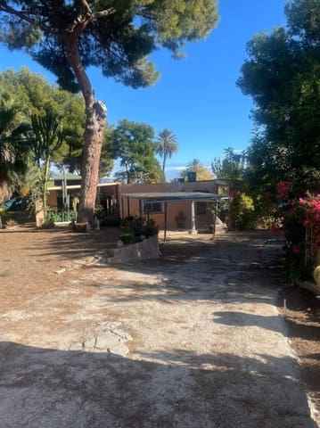 Tomt till salu i Juzgados - Plaza de Toros, Benidorm - 330 000 € (Ref: 9451192)