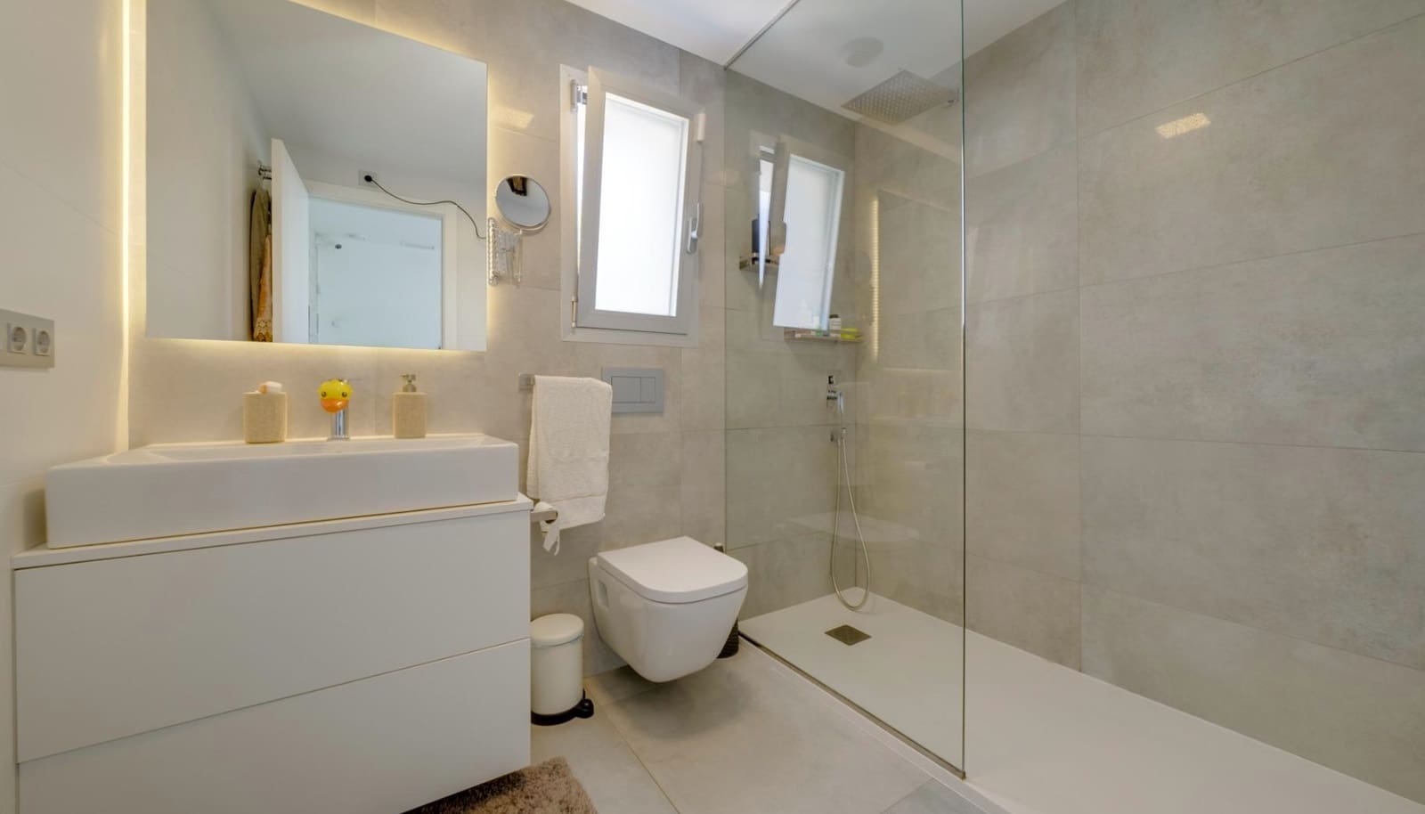 3 soveværelse Villa til leje i Finestrat med swimmingpool garage - € 4.995 (Ref: 9452442)