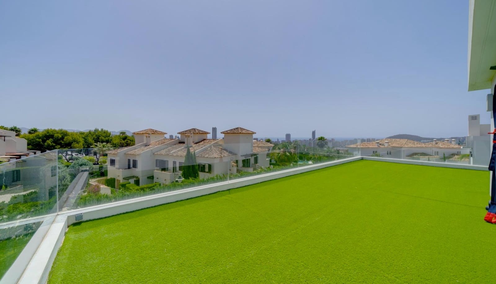 3 soveværelse Villa til leje i Finestrat med swimmingpool garage - € 4.995 (Ref: 9452442)