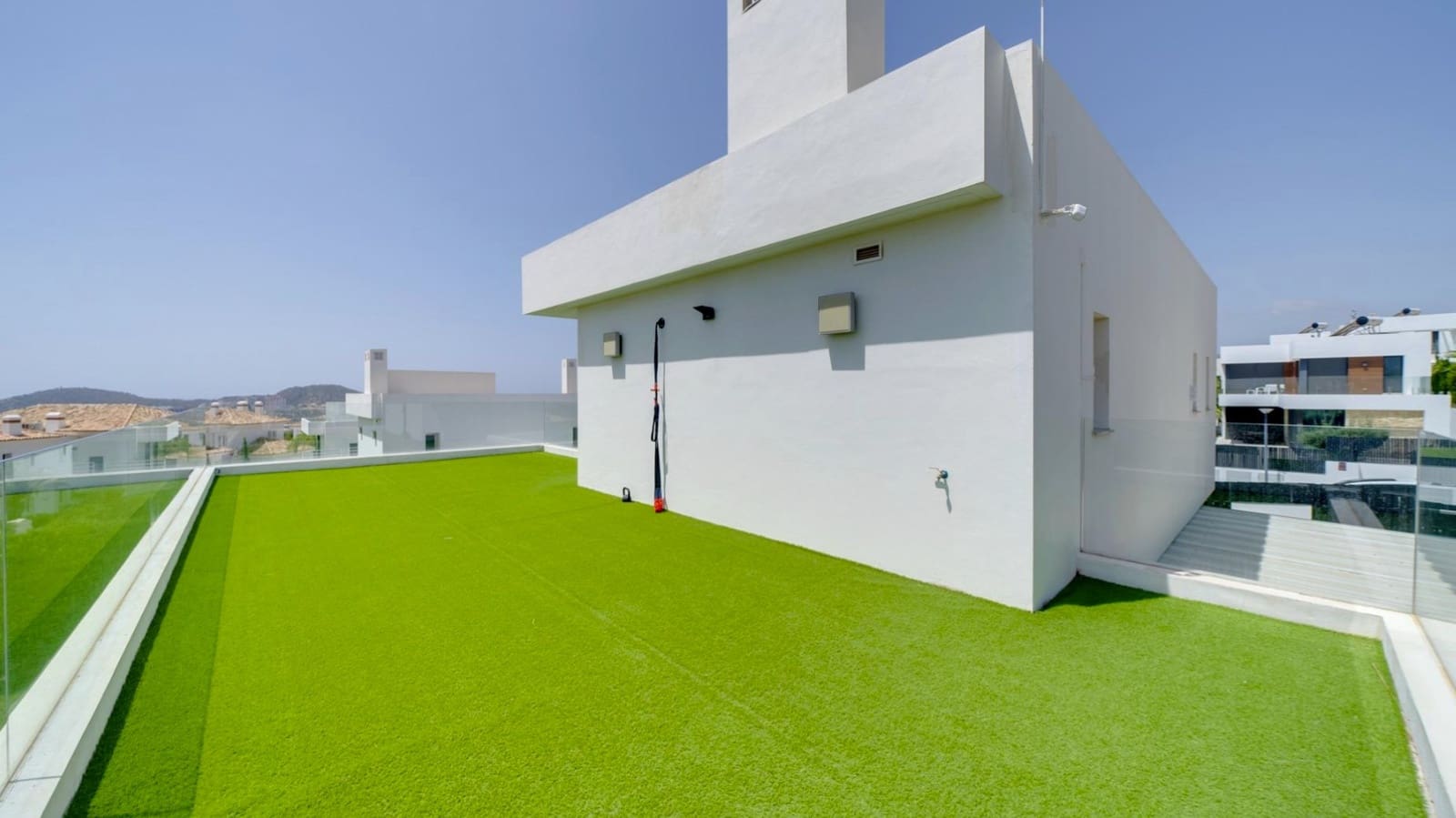 3 soveværelse Villa til leje i Finestrat med swimmingpool garage - € 4.995 (Ref: 9452442)