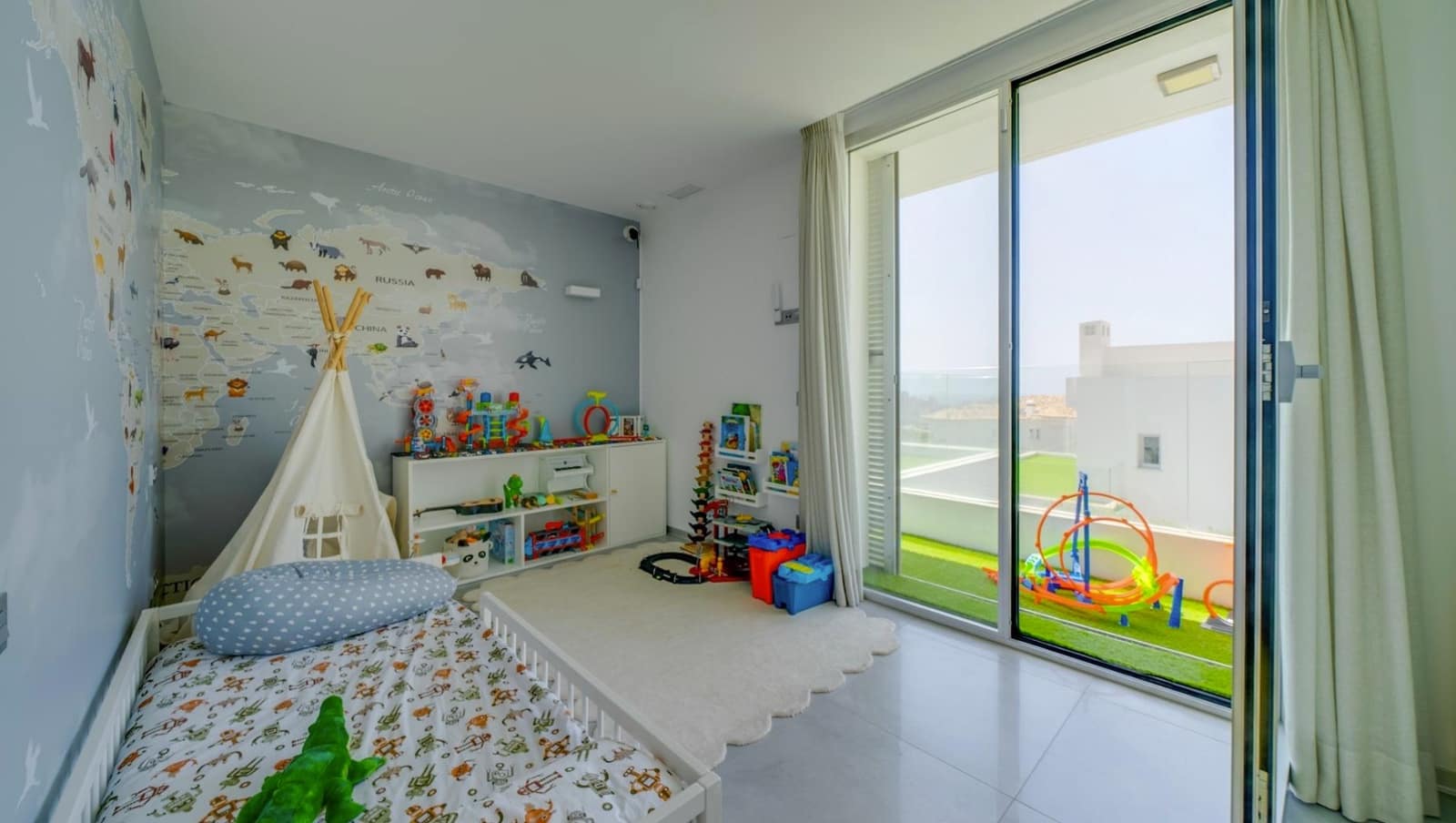 3 soveværelse Villa til leje i Finestrat med swimmingpool garage - € 4.995 (Ref: 9452442)