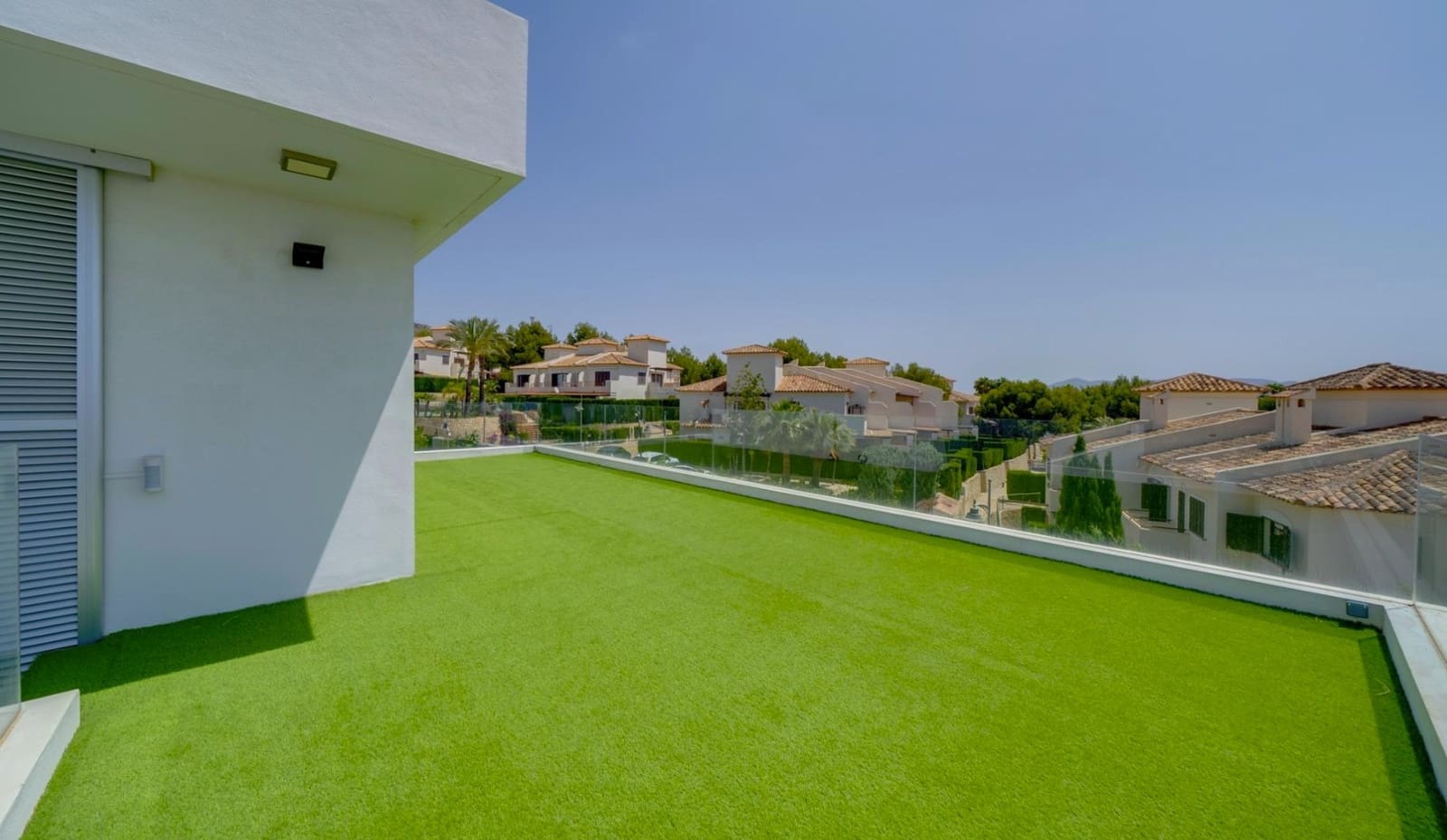 3 soveværelse Villa til leje i Finestrat med swimmingpool garage - € 4.995 (Ref: 9452442)