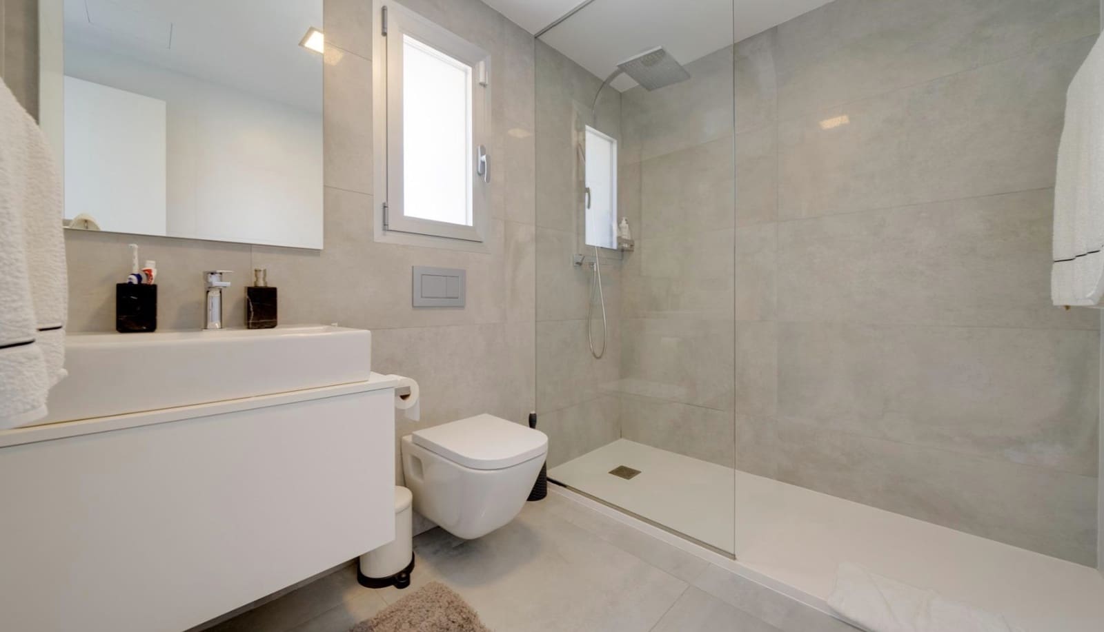 3 soveværelse Villa til leje i Finestrat med swimmingpool garage - € 4.995 (Ref: 9452442)