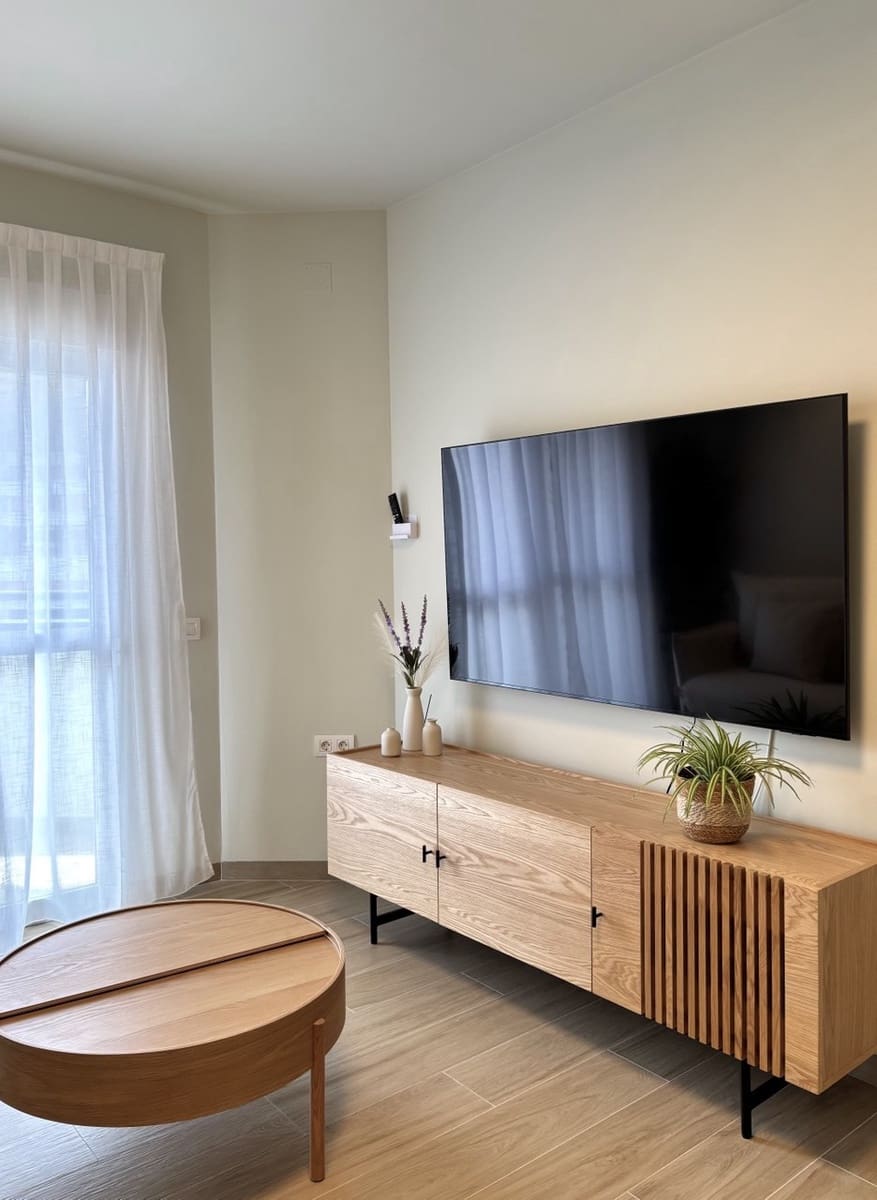 3 bedroom Apartment for rent in Alfaz del Pi / L'Alfas del Pi with pool garage - € 2,300 (Ref: 9452492)