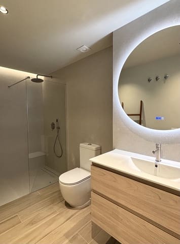 3 bedroom Apartment for rent in Pueblo - Urbanizaciones, Alfaz del Pi / L'Alfàs del Pi with pool garage - € 2,300 (Ref: 9452492)