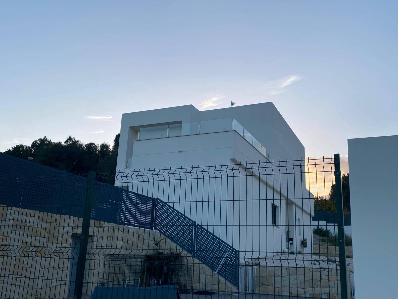 3 bedroom Villa for sale in Alfaz del Pi / L'Alfas del Pi with pool garage - € 575,000 (Ref: 9462867)