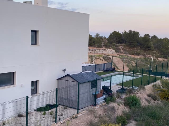 3 sypialnia Willa na sprzedaż w Escandinavia - Cautivador, Alfaz del Pi / L'Alfàs del Pi z basenem garażem - 575 000 € (Ref: 9462867)