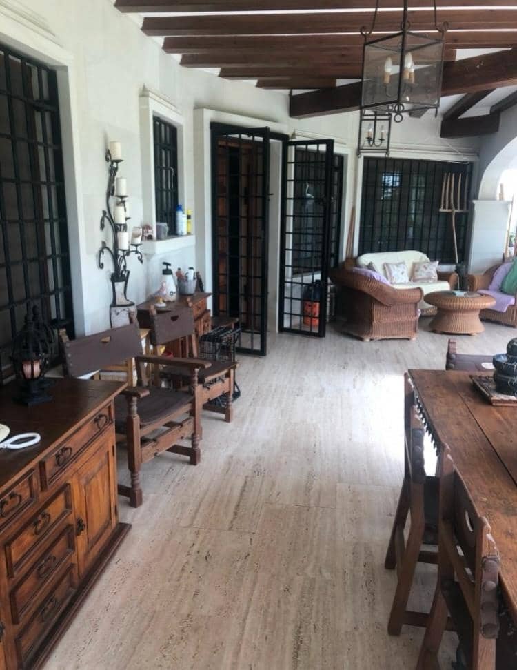 Finca/Casa Rural en Novelda en venta con piscina garaje - 1.260.000 € (Ref: 9491686)