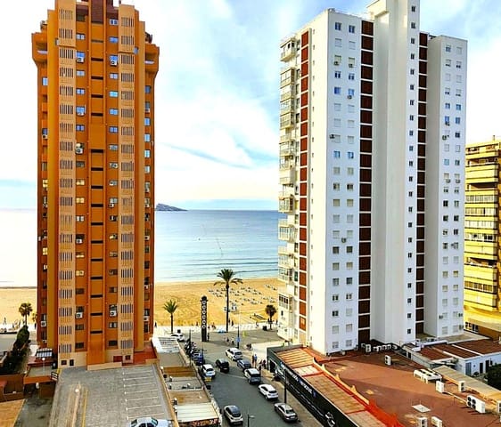 3 Zimmer Apartment zu verkaufen in Playa Levante, Benidorm mit Pool - 490.000 € (Ref: 9500178)