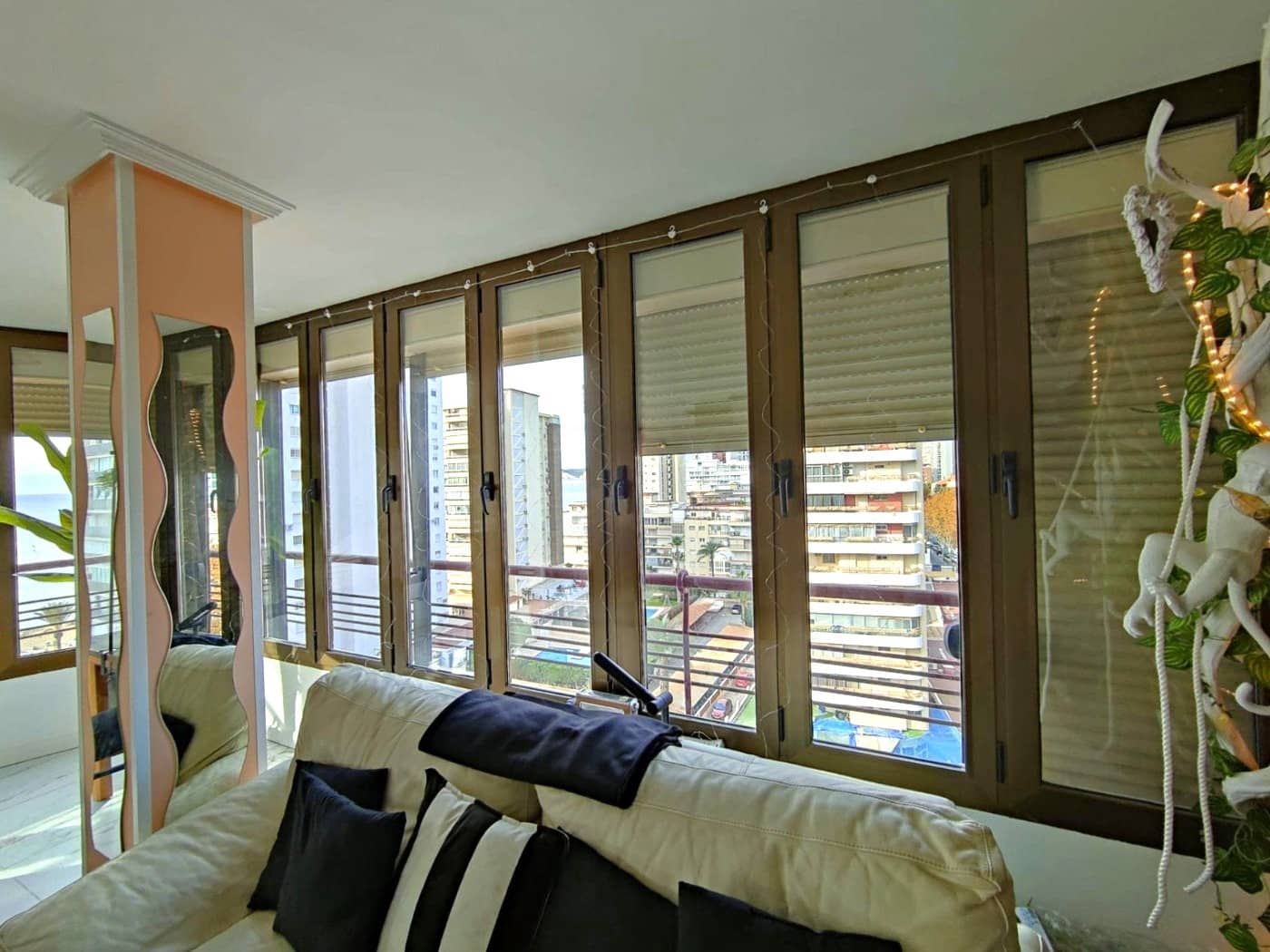 3 bedroom Apartment for sale in Benidorm with pool - € 490,000 (Ref: 9500178)