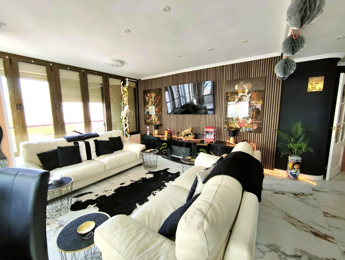 3 bedroom Apartment for sale in Benidorm with pool - € 490,000 (Ref: 9500178)