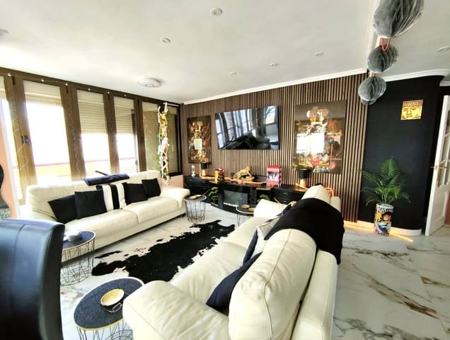 3 Zimmer Apartment zu verkaufen in Playa Levante, Benidorm mit Pool - 490.000 € (Ref: 9500178)