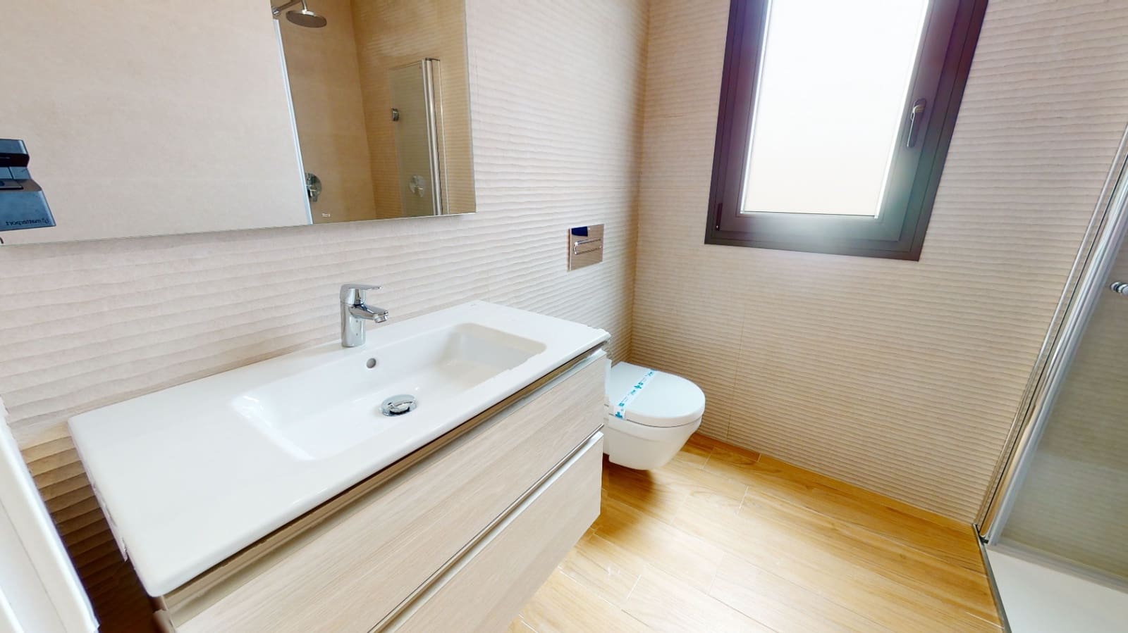 2 sypialnia Bungalow na sprzedaż w Torrevieja z basenem garażem - 309 900 € (Ref: 9500179)