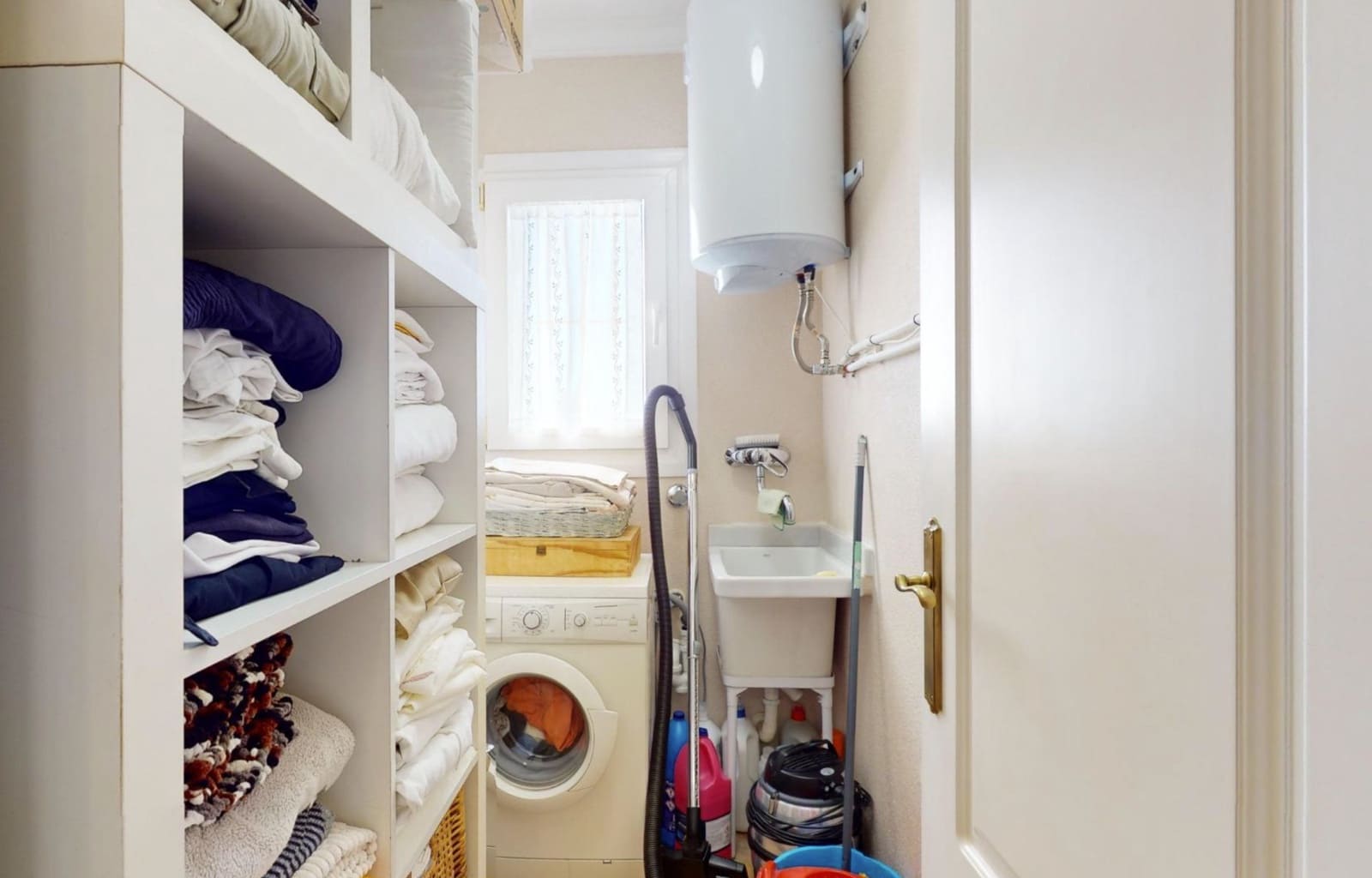 2 soveværelse Villa til salg i Oliva med garage - € 730.000 (Ref: 9523489)