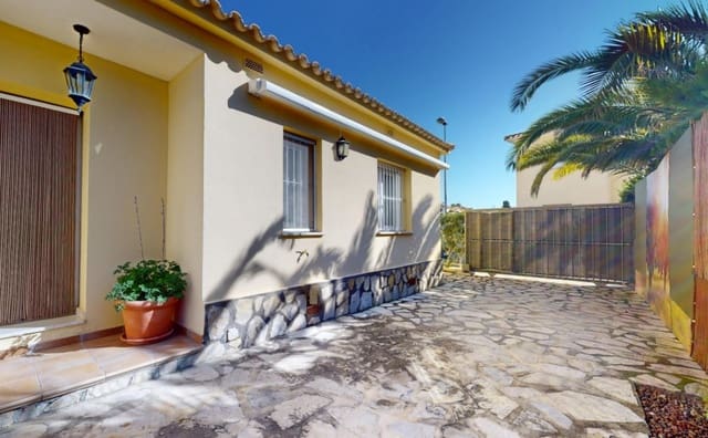 2 soveværelse Villa til salg i Oliva Nova, Oliva med garage - € 730.000 (Ref: 9523489)