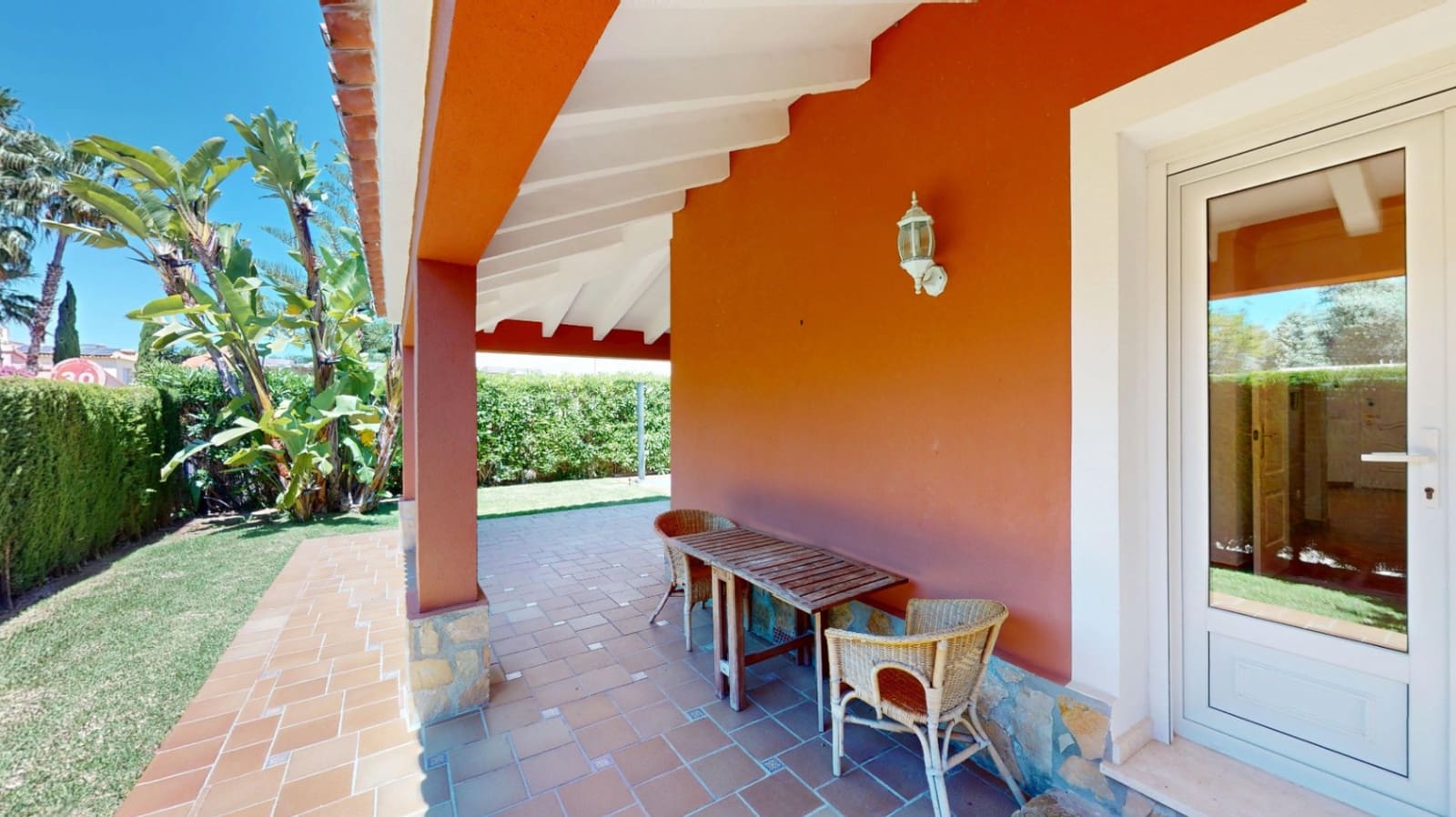 3 Zimmer Villa zu verkaufen in Oliva mit Pool Garage - 485.000 € (Ref: 9524952)