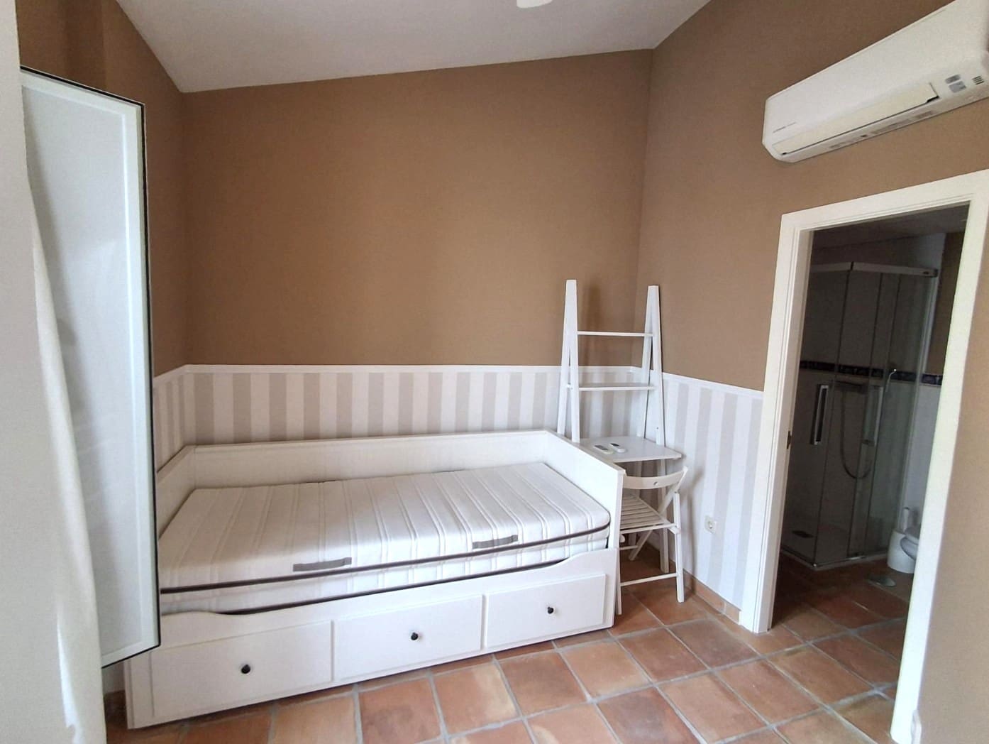 2 bedroom Apartment for rent in Finestrat with pool - € 1,500 (Ref: 9539471)