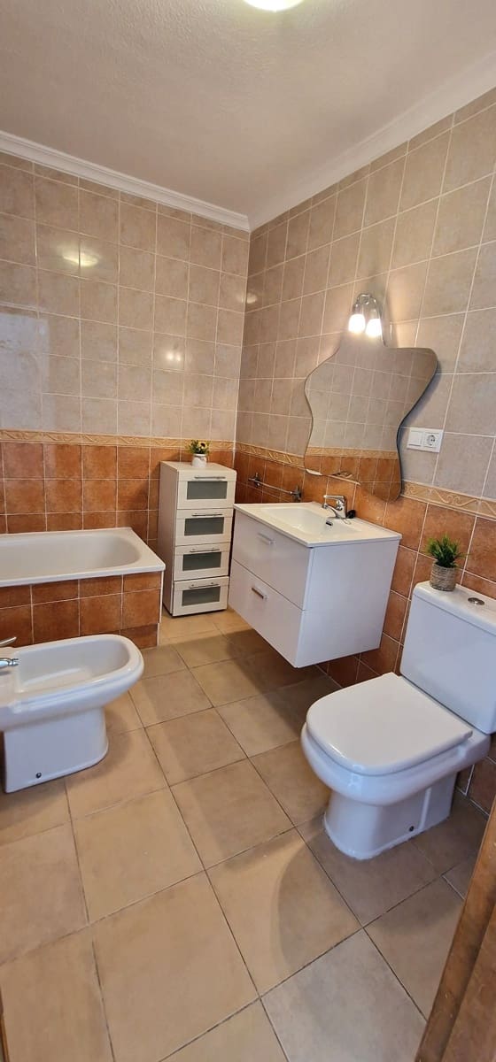 Pareado de 2 habitaciones en Polop en venta con piscina garaje - 299.500 € (Ref: 9539689)