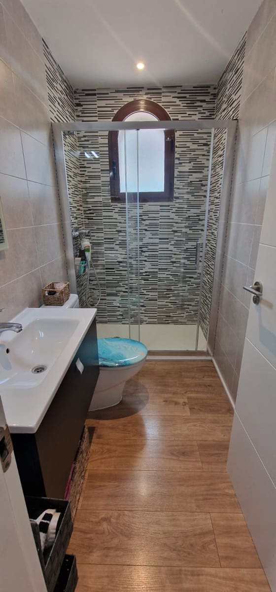 Adosado de 4 habitaciones en Polop en venta con piscina garaje - 399.000 € (Ref: 9539916)