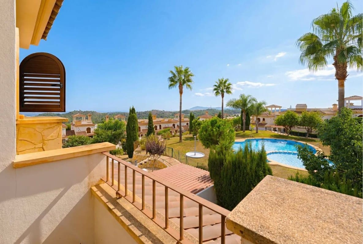 Adosado de 4 habitaciones en Polop en venta con piscina garaje - 399.000 € (Ref: 9539916)