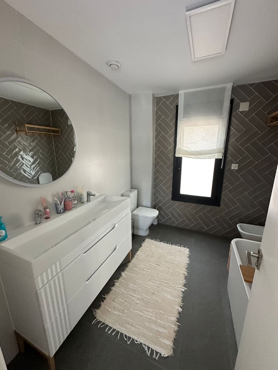 Chalet de 3 habitaciones en Polop en venta con piscina garaje - 695.000 € (Ref: 9547396)