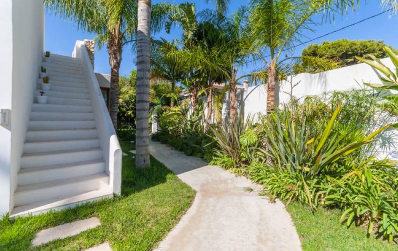 4 quarto Moradia para venda em Alfaz del Pi / L'Alfas del Pi com piscina - 925 000 € (Ref: 9549011)