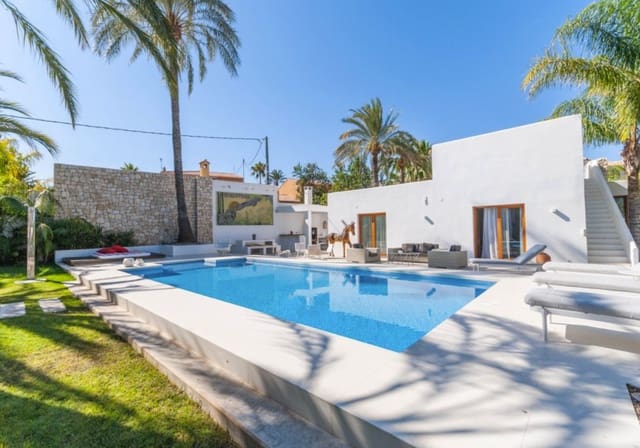 4 quarto Moradia para venda em Escandinavia - Cautivador, Alfaz del Pi / L'Alfàs del Pi com piscina - 925 000 € (Ref: 9549011)