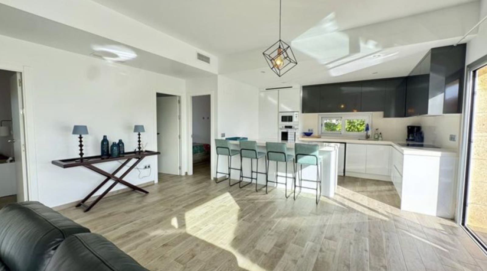 Chalet de 3 habitaciones en Polop en venta con piscina garaje - 515.000 € (Ref: 9549994)