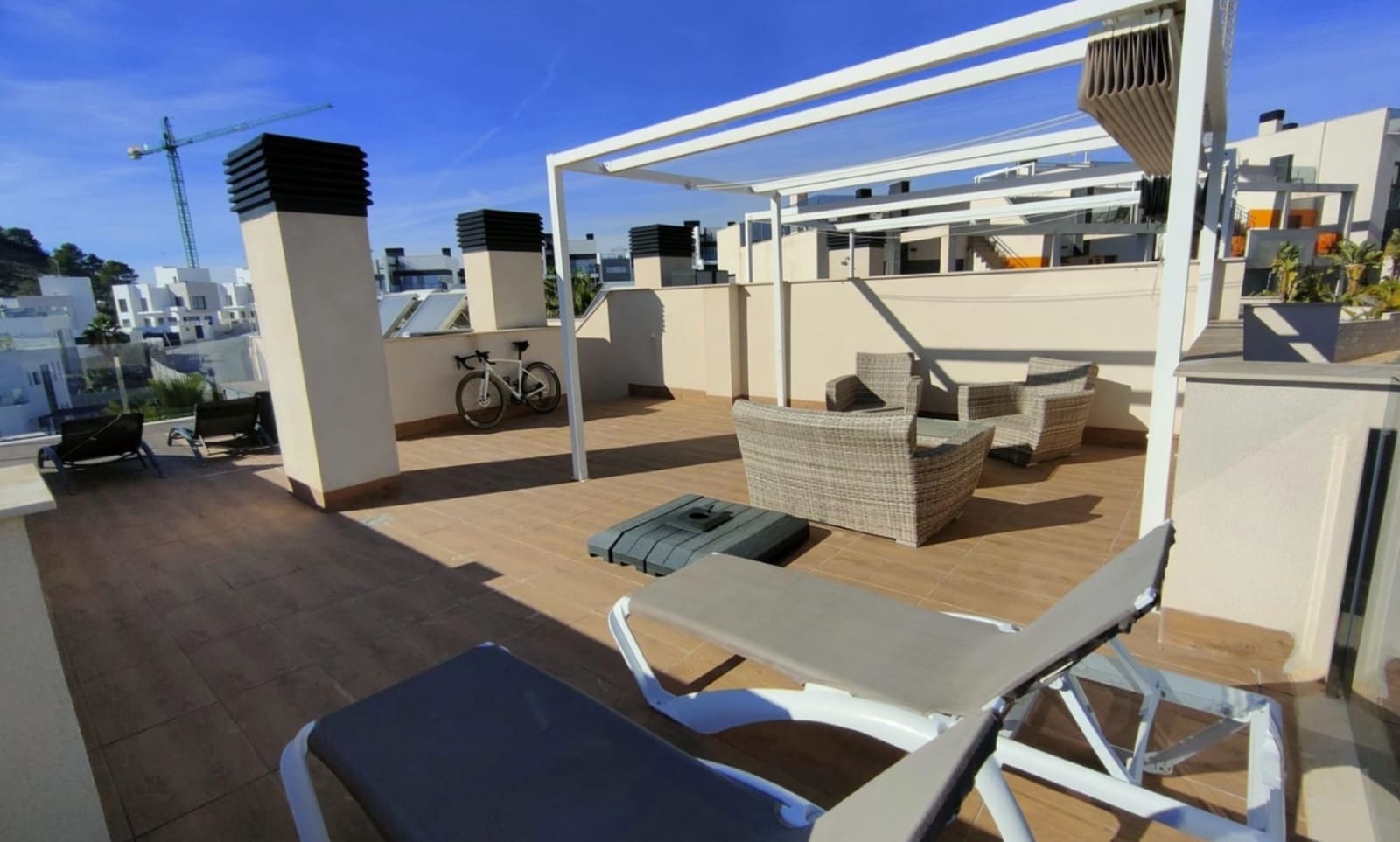 2 quarto Bungalow para venda em Finestrat com piscina garagem - 330 000 € (Ref: 9549995)