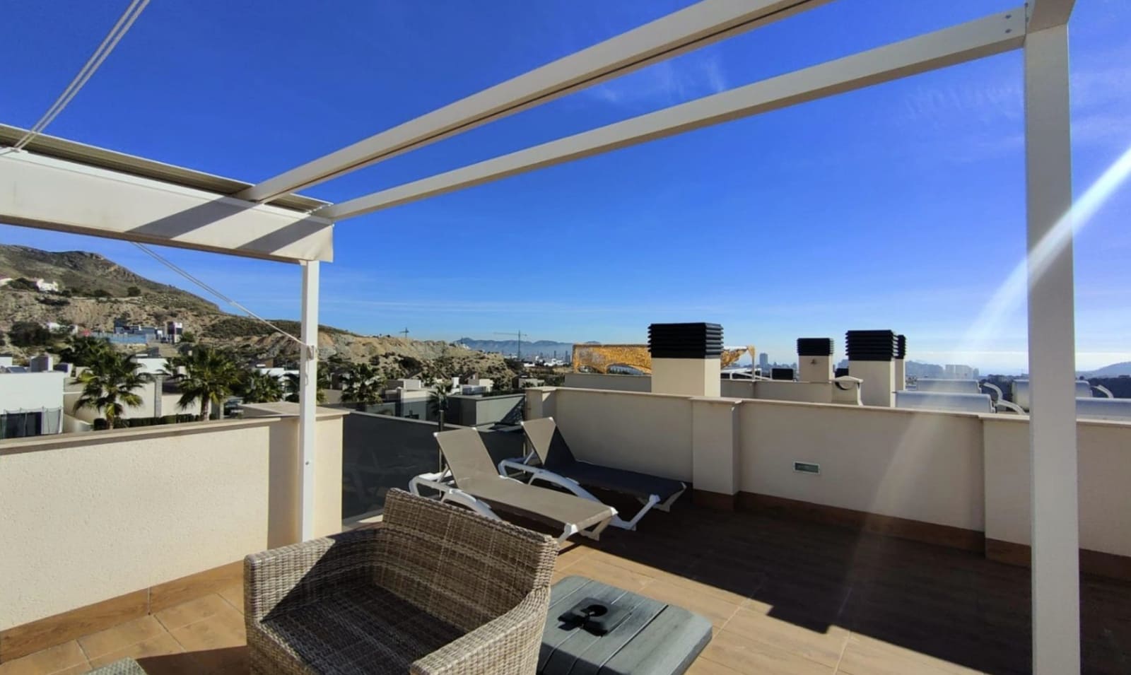 2 quarto Bungalow para venda em Finestrat com piscina garagem - 330 000 € (Ref: 9549995)