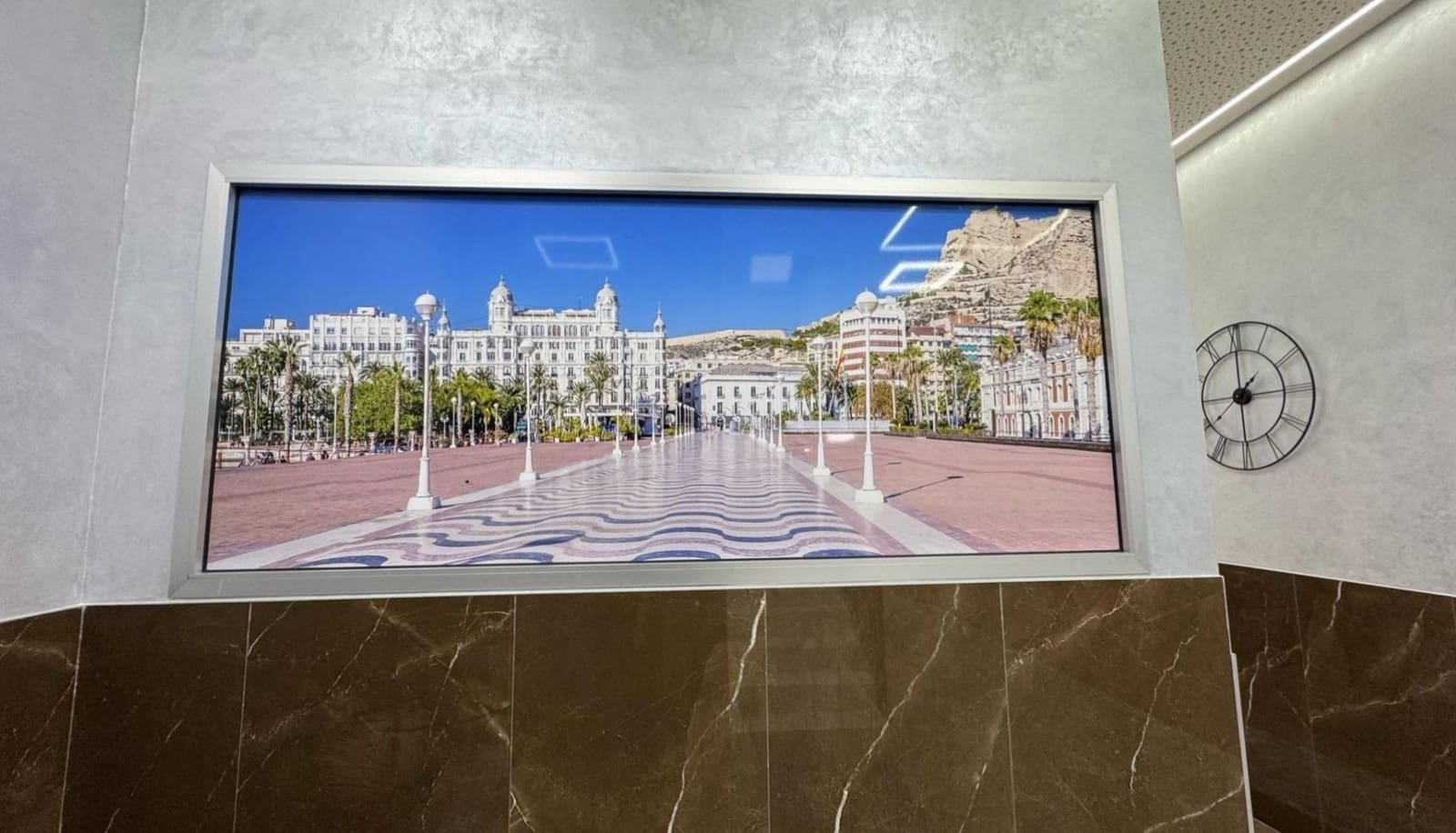 1 soverom Leilighet til salgs i Alicante by med svømmebasseng - € 245 000 (Ref: 9565706)