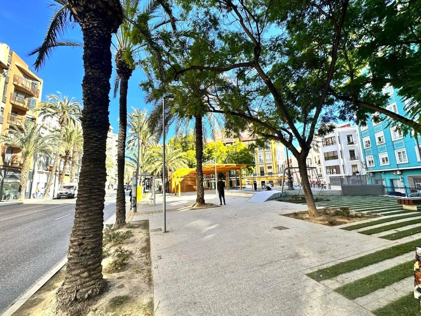 1 soverom Leilighet til salgs i Alicante by med svømmebasseng - € 245 000 (Ref: 9565706)